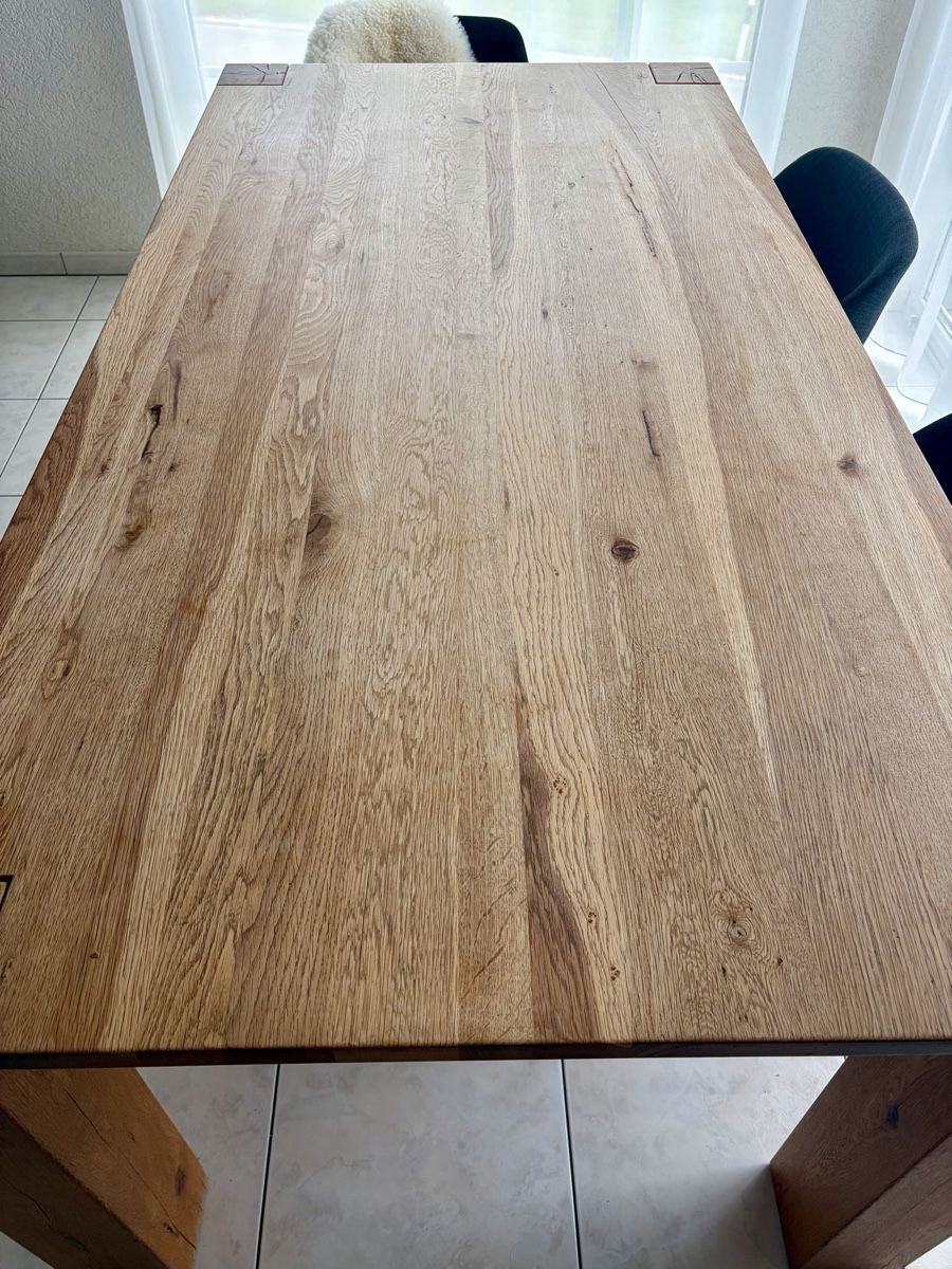 Tables: Schöner Holztisch massiv, Eiche – D'occasion à Herisau par verkaufen75 1
