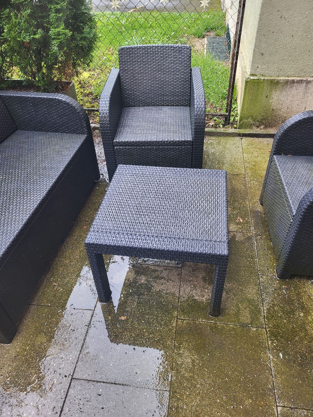 Tische: Modern 4-Piece Outdoor Patio Set – Gebraucht aus Zürich von spe_6hv2 2
