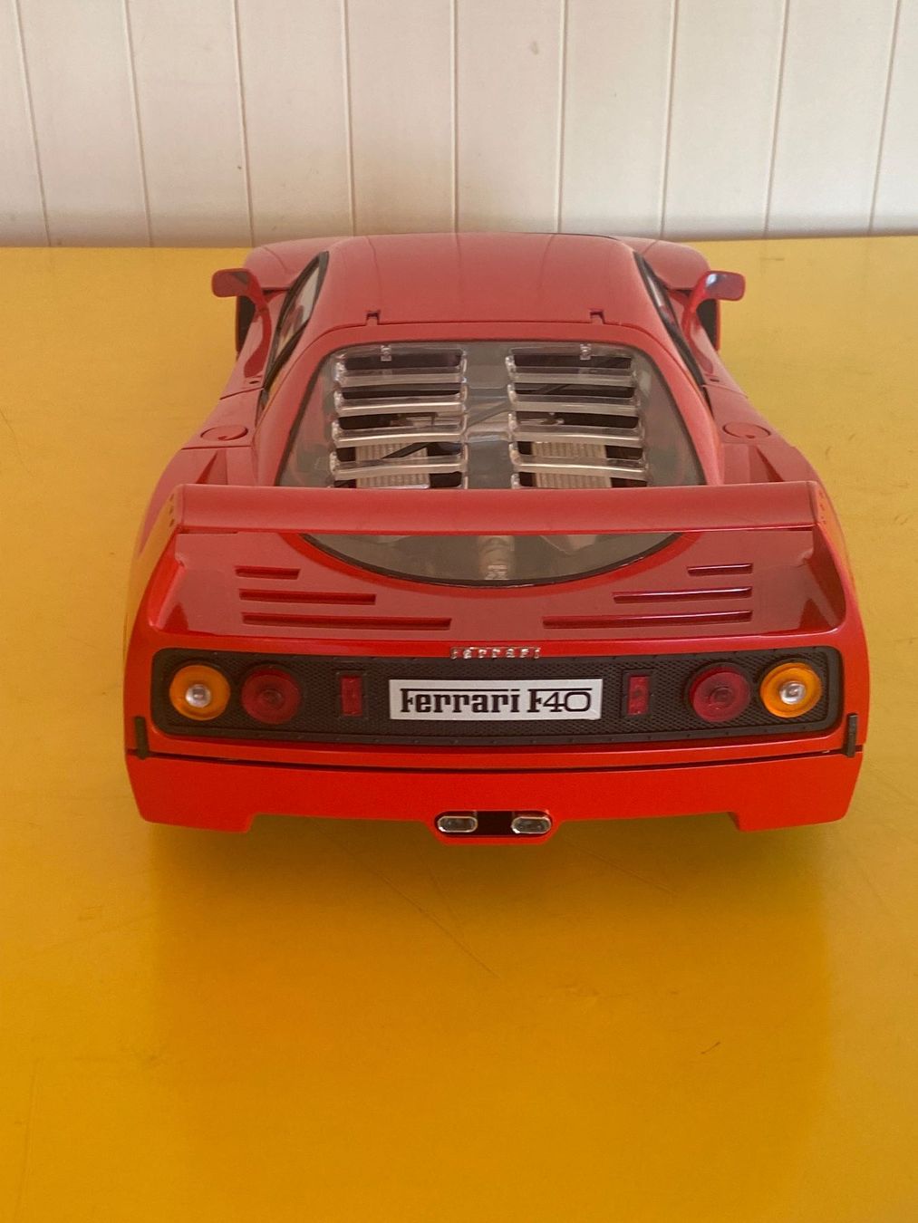 Pocher Modellini d'auto: Pocher Ferrari  F40 1/8 – Usato da Bonfol venduto da zagato43e 5