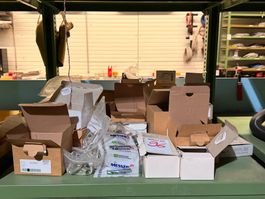 Posten mit Ersatzteile (Lot 96) 8108 Dällikon