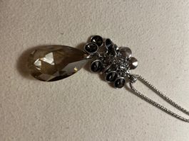 Sehr schöne lange Kette mit Swarovski Kristallen