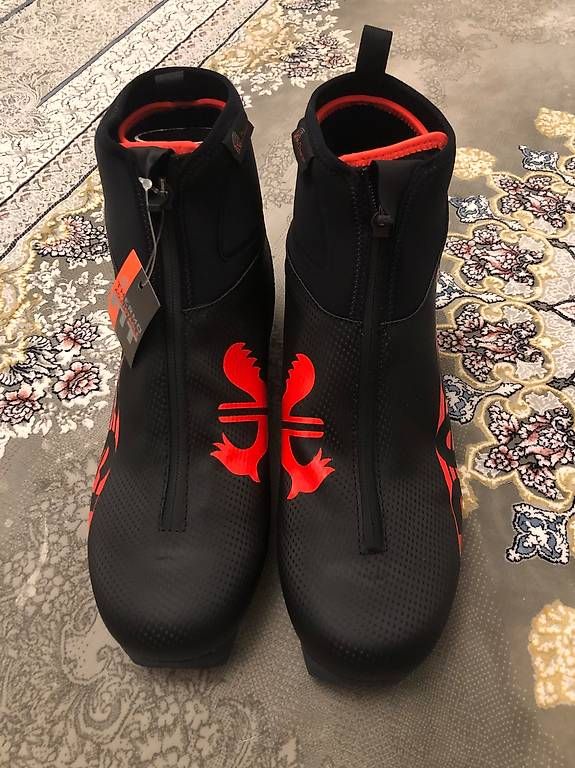 Scarpe da uomo: Rossignol Langlaufschuhe Grösse 44 Neu – Usato da Liestal venduto da Ali5R3000