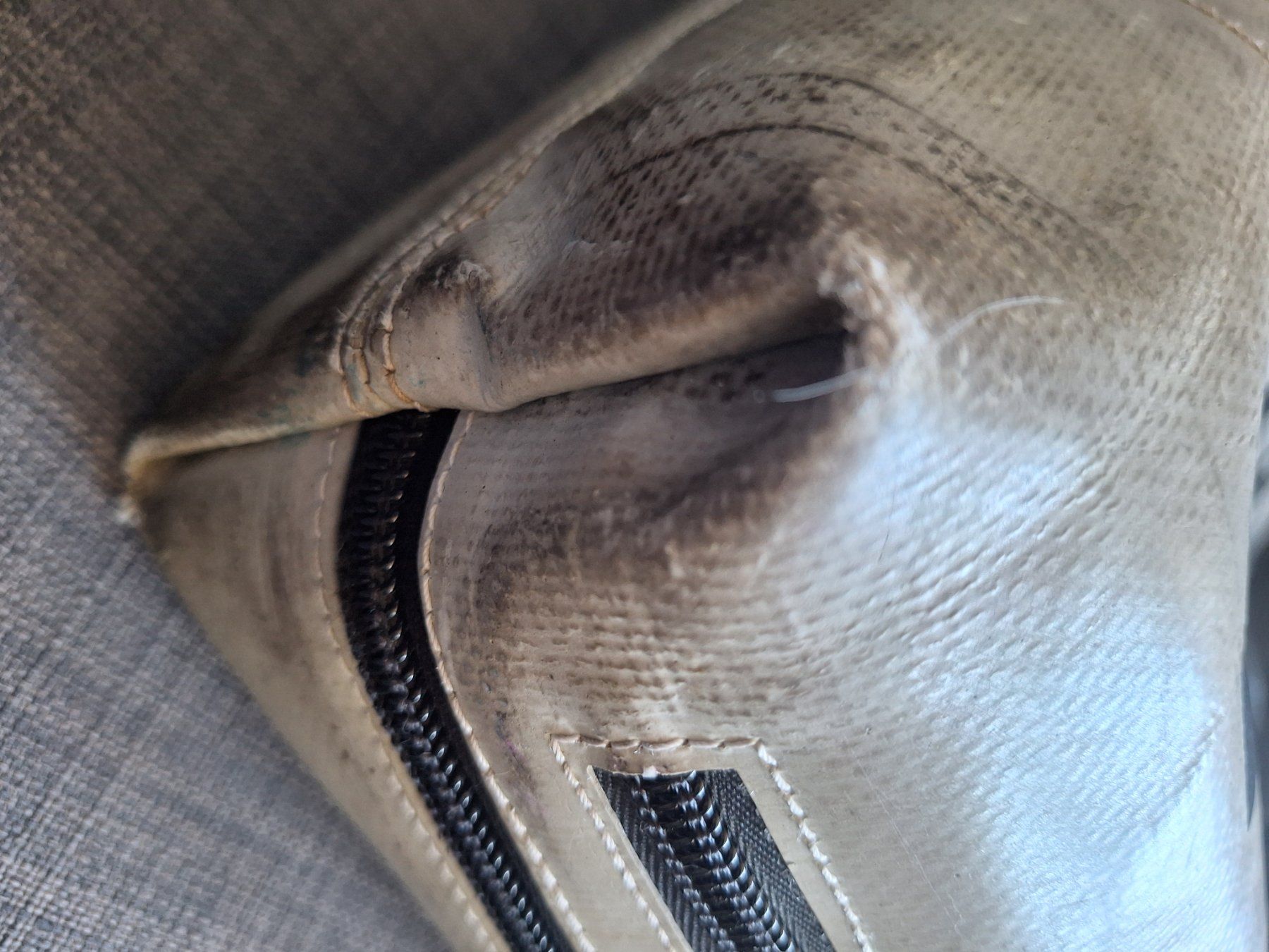 Freitag Borse: FREITAG F304 MOSS Laptoptasche – Usato da Dällikon venduto da sar_t2d8 3