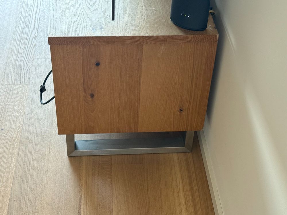 TV-Möbel, Stahl und holz massiv, keilgezinkt - MiCasa 5