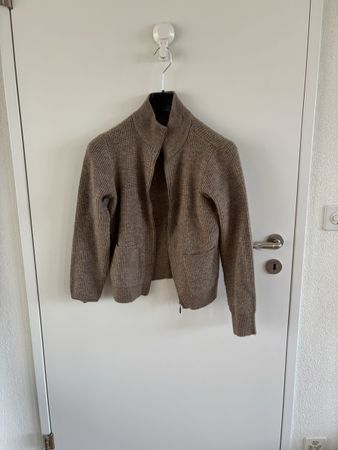 Strickjacke mit Reissverschluss 