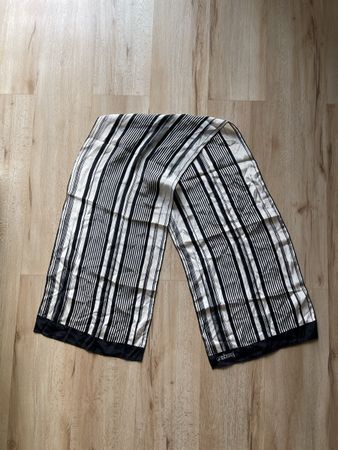 Écharpe Loredano soie vintage 28X168 /LISEZ