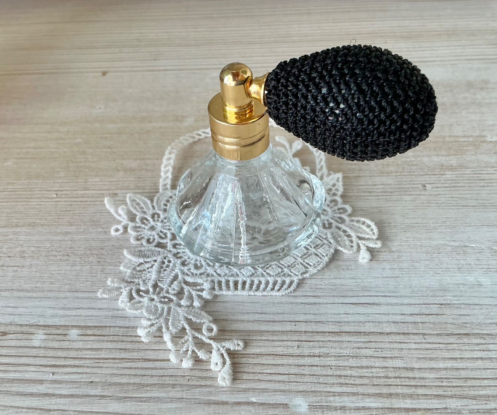 Flacons: HERZIGER ALTER PARFUM ZERSTÄUBER – D'occasion à Zell LU par Silvermemory 2