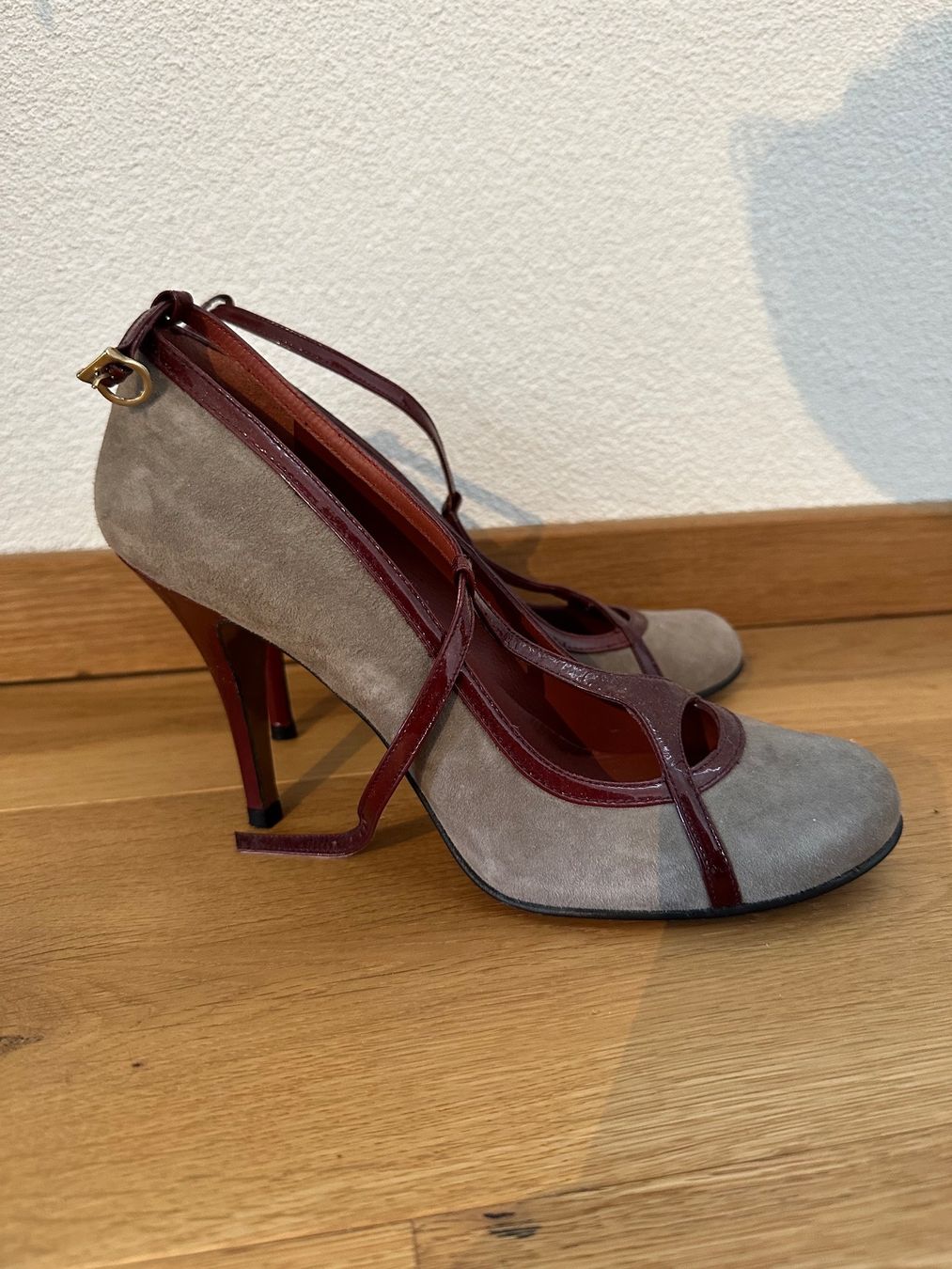 Damenschuhe: Pumps – Gebraucht aus Russikon von Faeby87