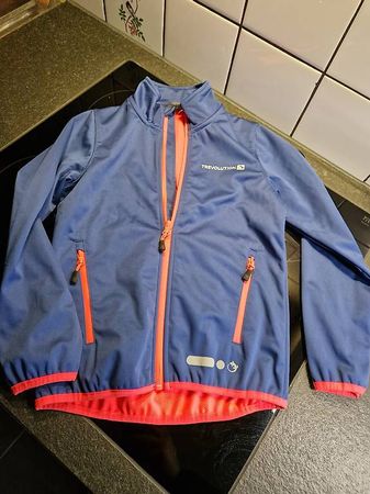 Neu!!! Softshell Jacke Trevolution Gr.128