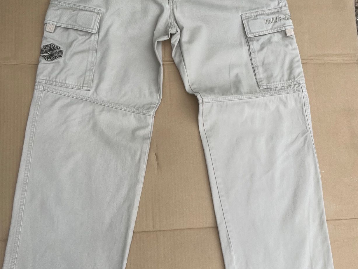Harley-Davidson Jeans: Harley Davidson Jeans – Usato da Magden venduto da Hornet2