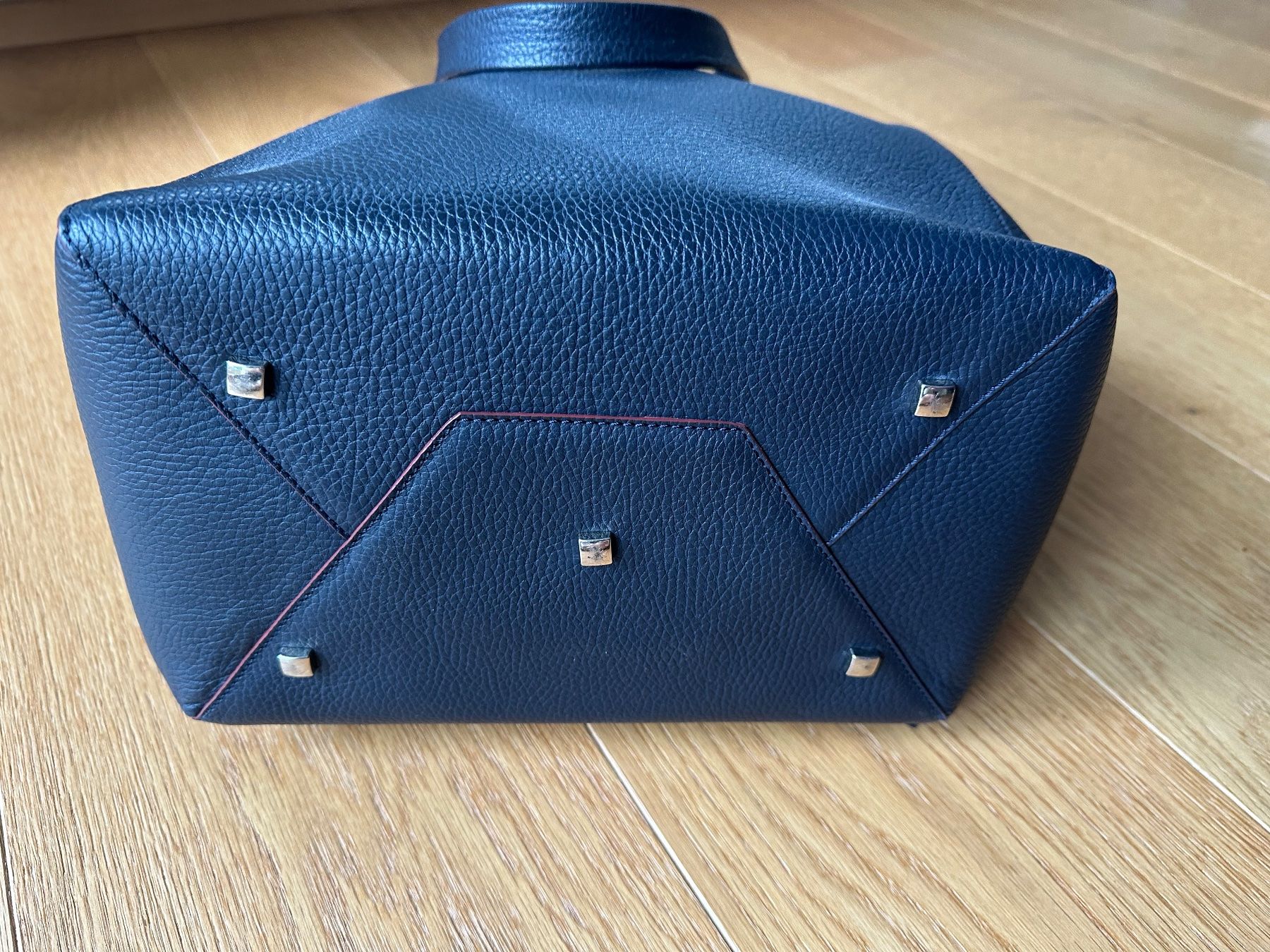 Borse da donna: Schöne Ledertasche dunkelblau wie neu – Usato da Kilchberg ZH venduto da Roemsch 2