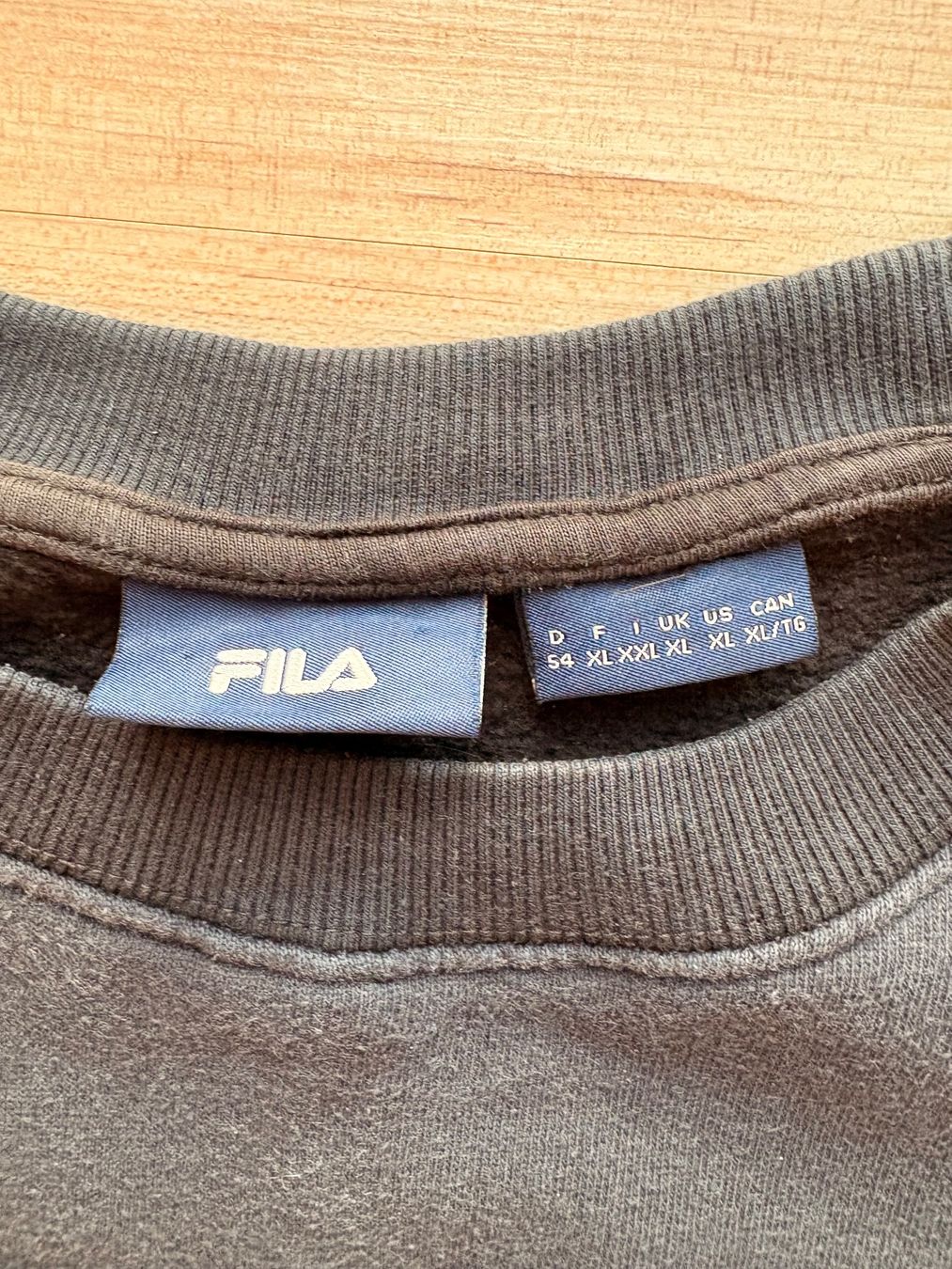 Fila Maglioni & Felpe: Vinatge Fila Pullover – Usato da Wigoltingen venduto da _vntg_ 2