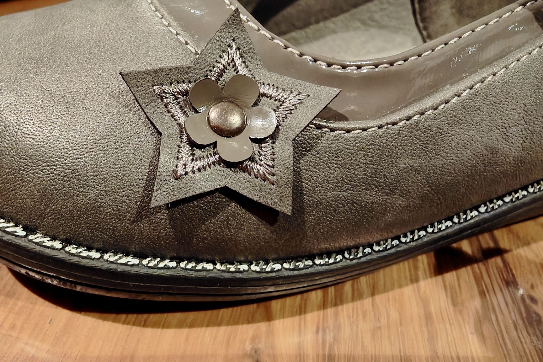 Schuhe für Mädchen: Chaussures babies fille IXOO - pointure 30 – Neu (gemäss Beschreibung) aus Bulle von lim_kb2l 2