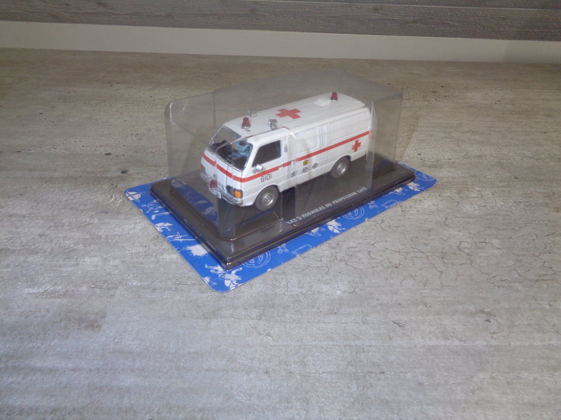 Modellini d'auto: Hachette 1:43 Blake et Mortimer ambulance – Nuovo e nell'imballaggio originale da Reconvilier venduto da rallycar 7