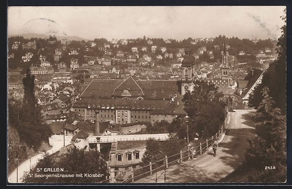 Cartoline postali: St. Gallen, St. Georgenstrasse mit Klost – Usato da Berlin venduto da bartko-reher