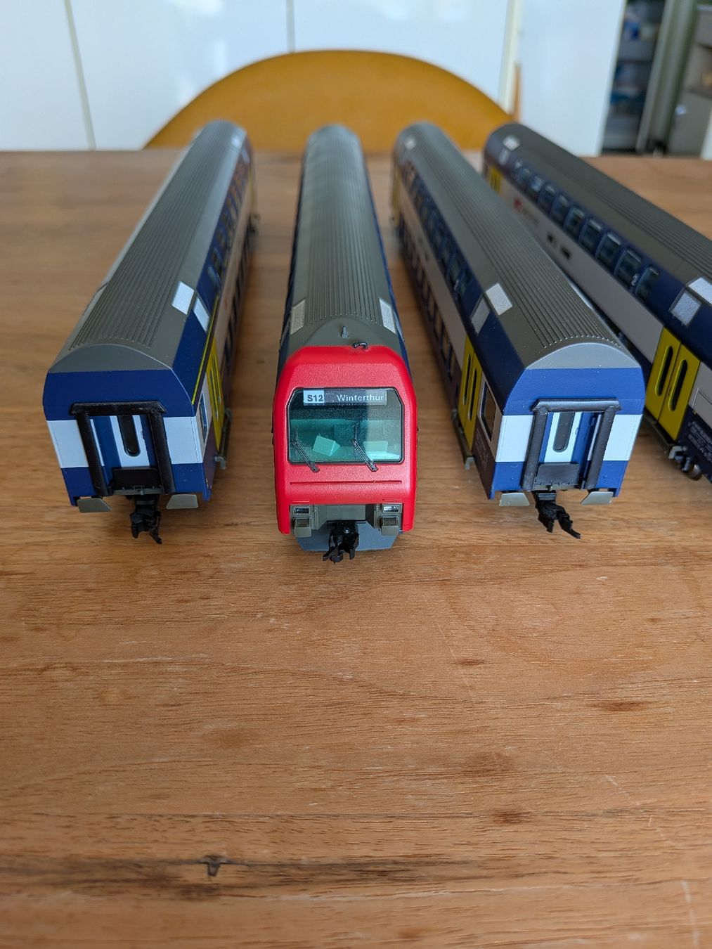 Fleischmann Modellini di ferrovie: Zürcher S-Bahn Wagen  – Usato da Rebstein venduto da Sstuderus 2
