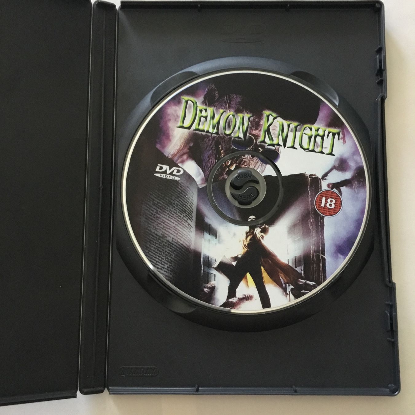 Tous les DVDs: Demon Night - Ritter der Dämonen dvd Uncut – Neuf (Voir description) à Blauen par sternchen66 2
