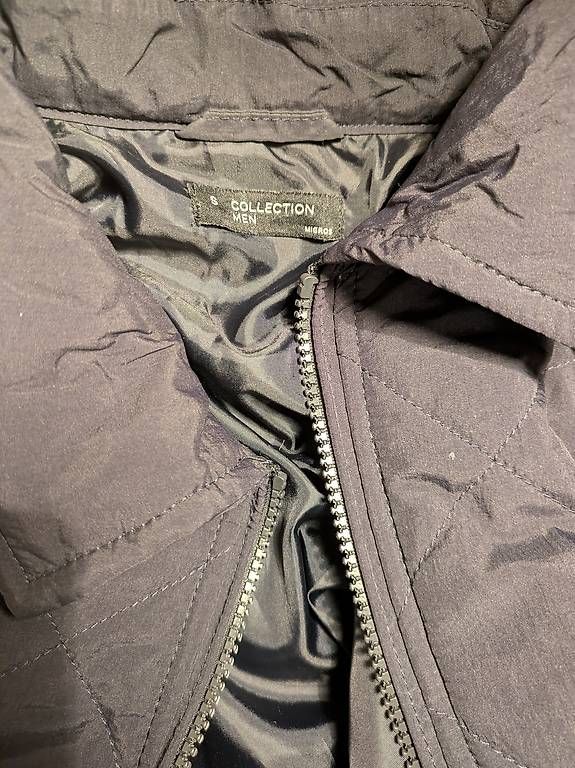 Jacken: Steppjacke mit Reissverschluss Grösse S – Gebraucht aus Schwyz von Magdalena86 1