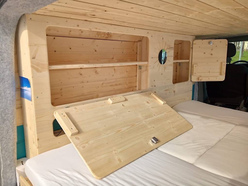 Renault Veicoli da campeggio: Renault Trafic Camper, Ausbau, mit Solar – Usato da Zürich venduto da Sim77 3