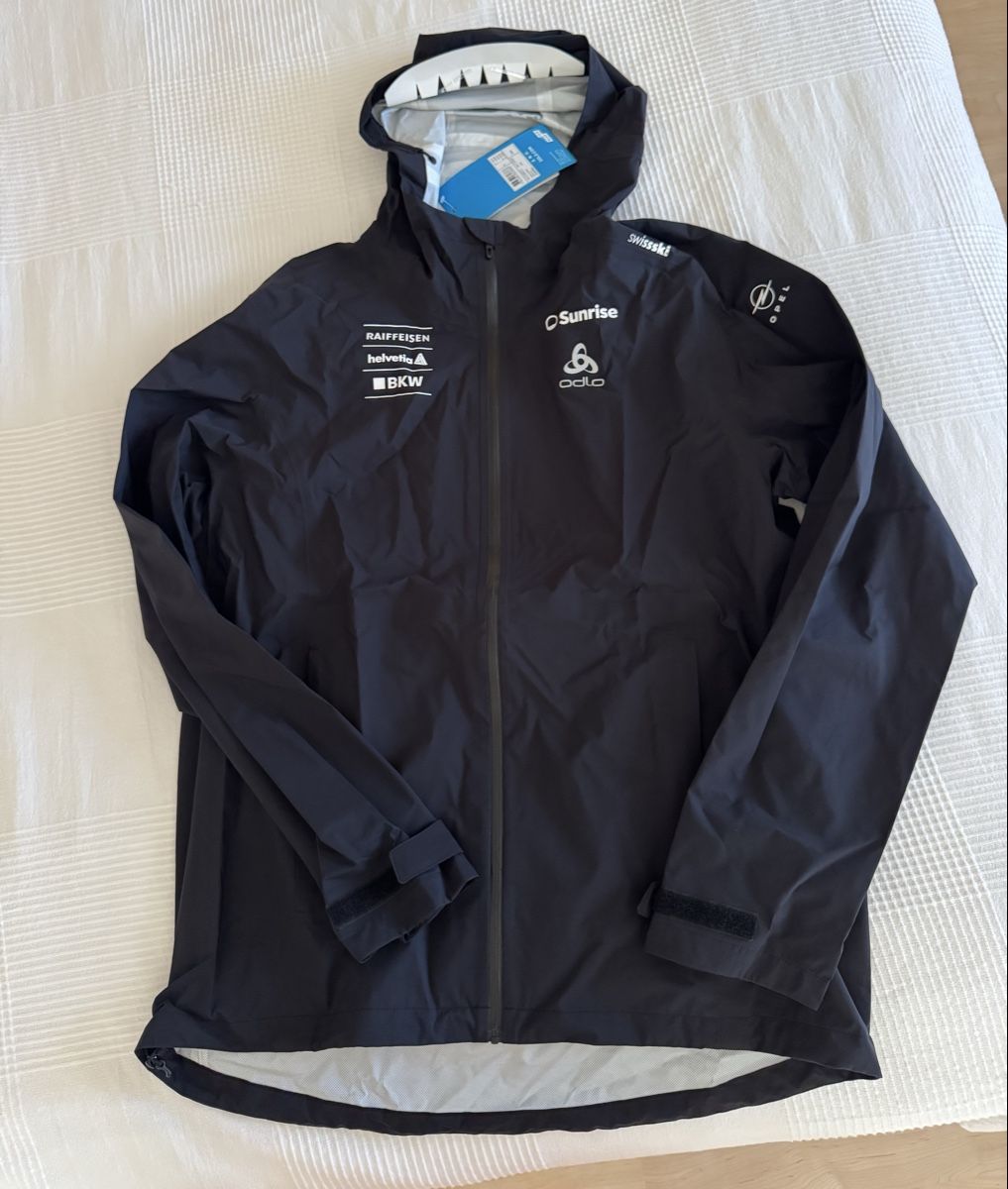 Odlo Giacche: Odlo Regenjacke NEU Grösse L – Nuovo (secondo la descrizione) da Trélex venduto da stripedthrift 1