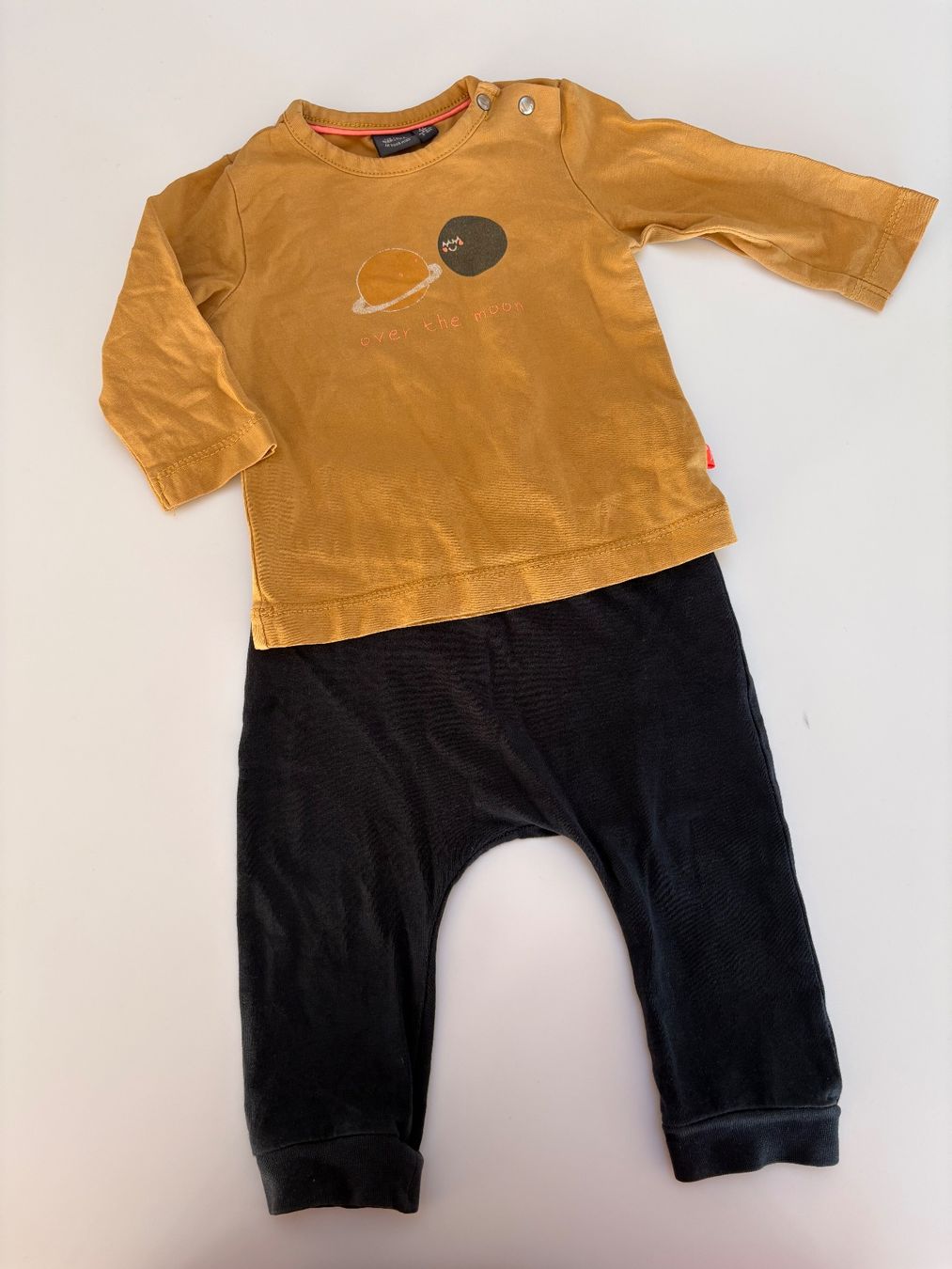 Lotti & Set di vestiti: Baby Kleiderpaket Junge 62 – Usato da Silvaplana venduto da nad_9l9w 5