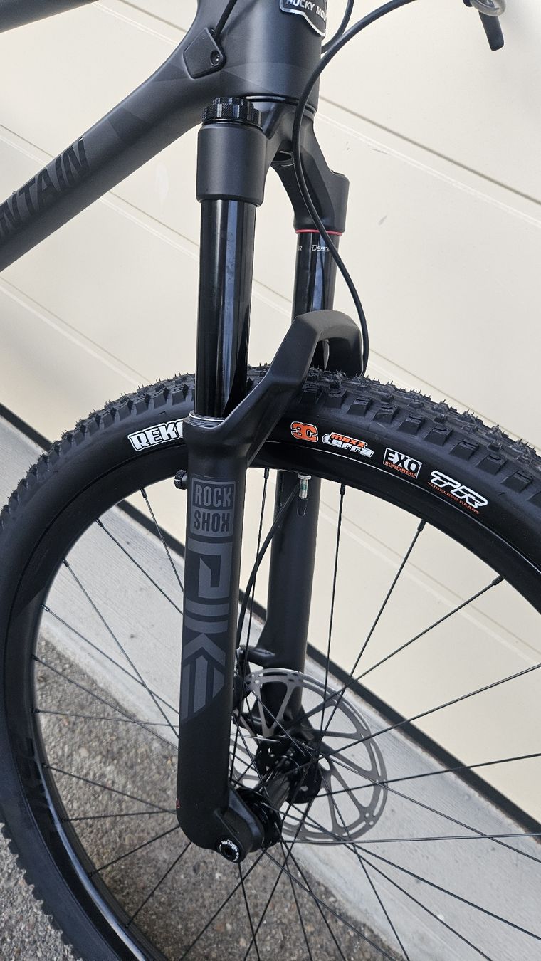 Rocky Mountain Bicycles Velos: MTB Rockymountain Element Carbon 70 AXS (29) – Gebraucht aus Ursenbach von bufu32 2