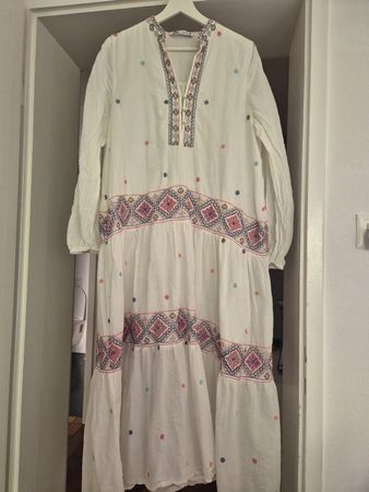 1 abito Zara e 1 H&M ,usati poche volte 