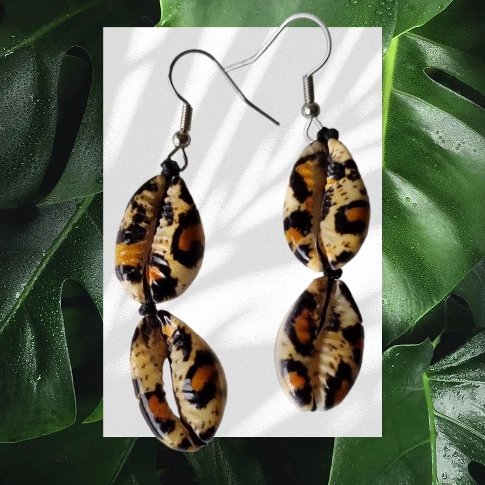 Boucles d'oreille: Wunderschöne handgefertigte Muschelohrringe – Neuf avec emballage d'origine à Biel/Bienne par Ressourceraum