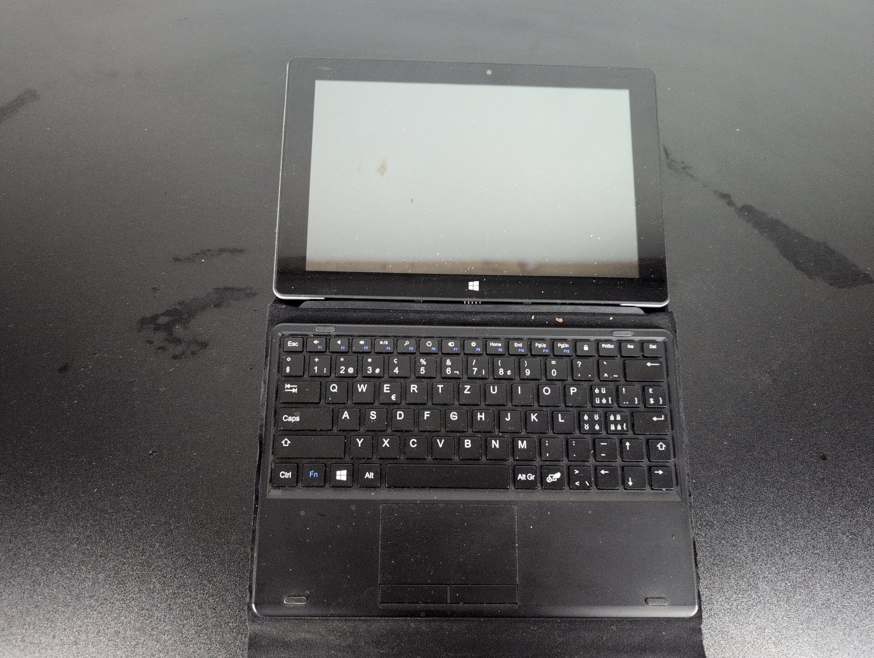 Tablet PC: Trekstor Tablet mit Tastatur – Usato da Zürich venduto da ErnstMax67 1