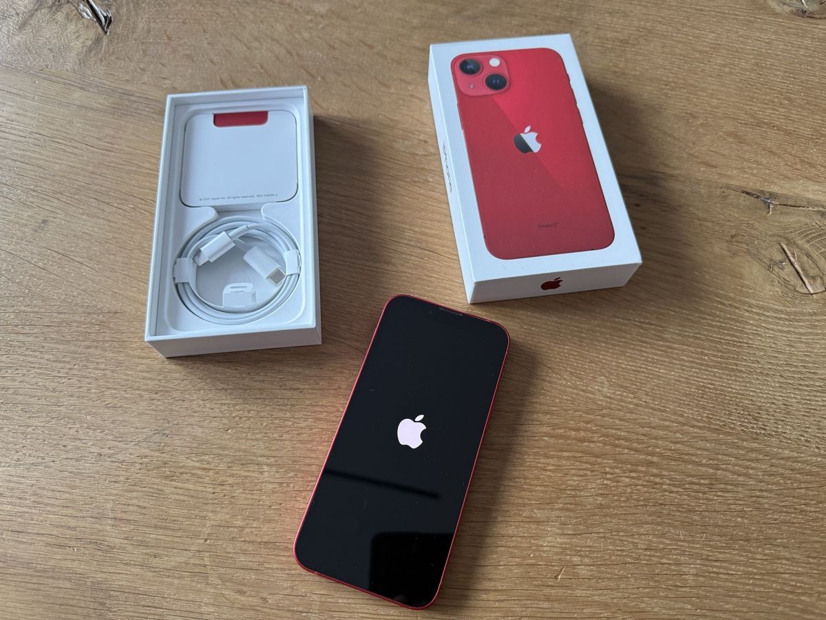 Apple Telefoni cellulari / Smartphones: iPhone Mini 13 RED 256GB mit OVP – Usato da Glattfelden venduto da W-CarsAG
