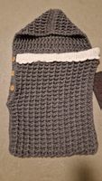 Handgemachter Baby Fusssack, gestrickt, Winter