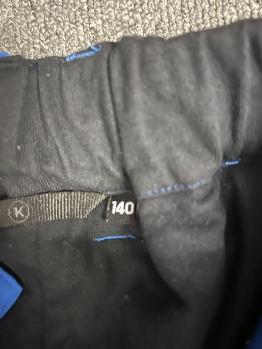 Killtec Pantalons: Skihose Killtec blau, Grösse 140 – D'occasion à Solothurn par sasso01 1