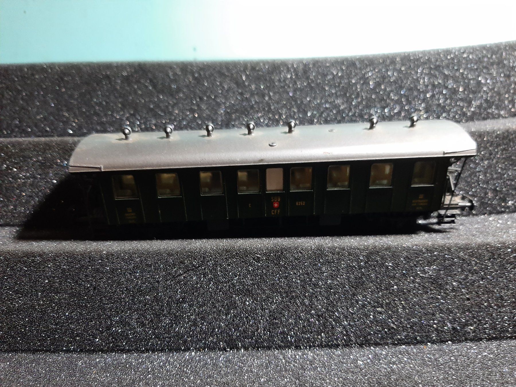 Liliput Modellini di ferrovie: LILIPUT 6252 REF.18 – Usato da Avully venduto da RIVALIS 1
