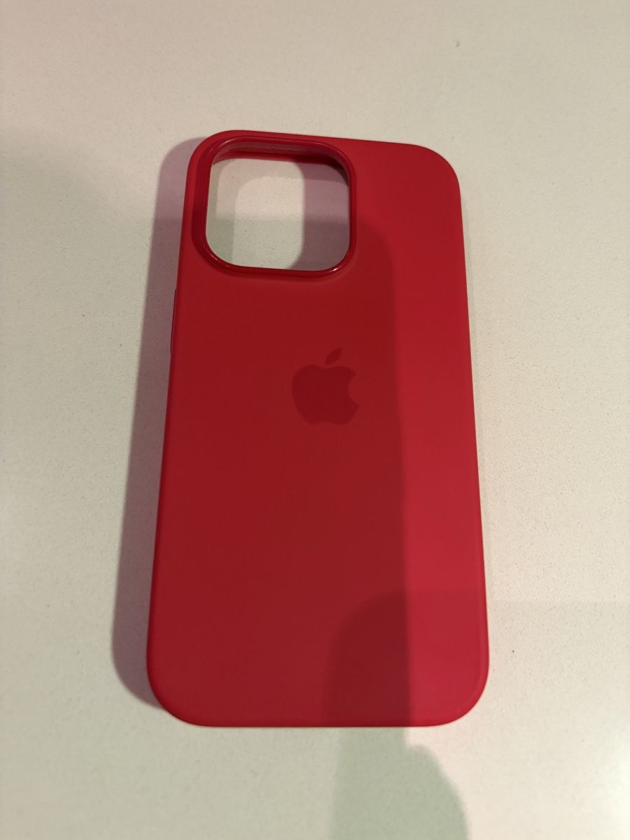 Apple Cover & Protezioni schermo: iPhone 14 Pro Silikon Case – Usato da Bolken venduto da viv_52qx 2