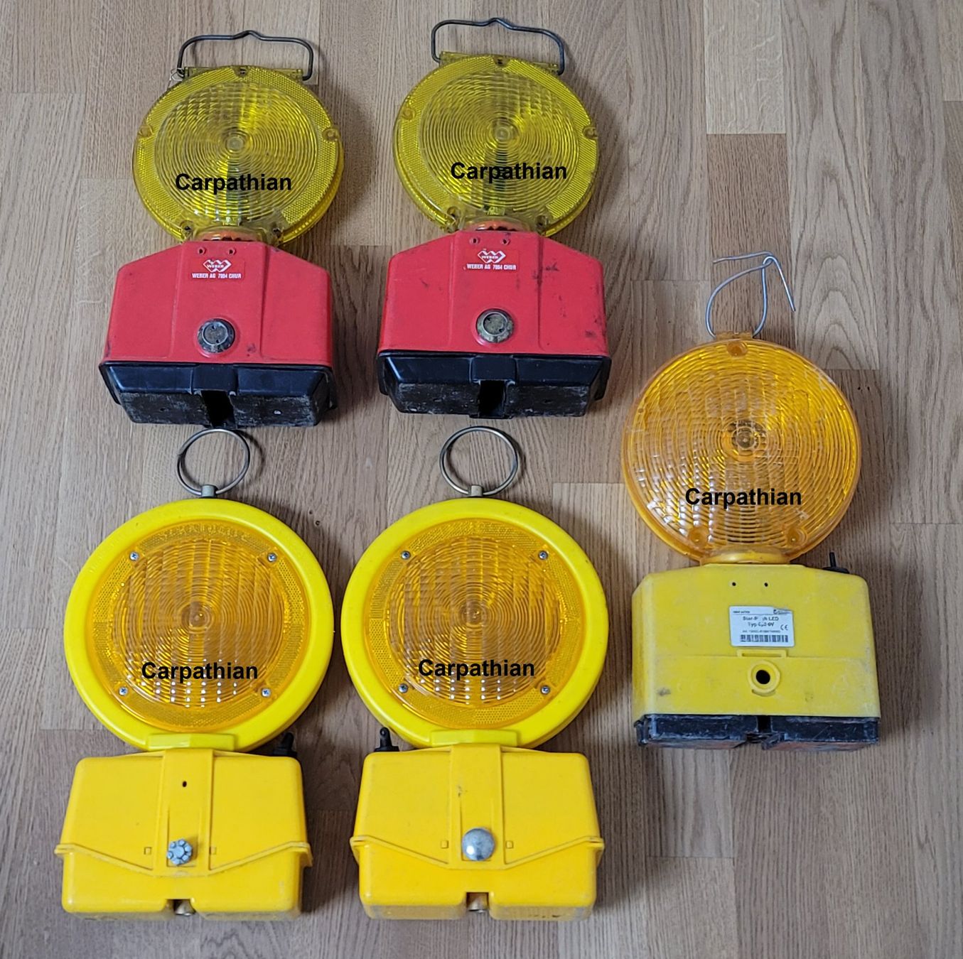 Lampade: Blitzleuchte/Baustellenleuchte-Set ***TOP ANGEBOT*** – Difettoso da Unterlunkhofen venduto da Carpathian