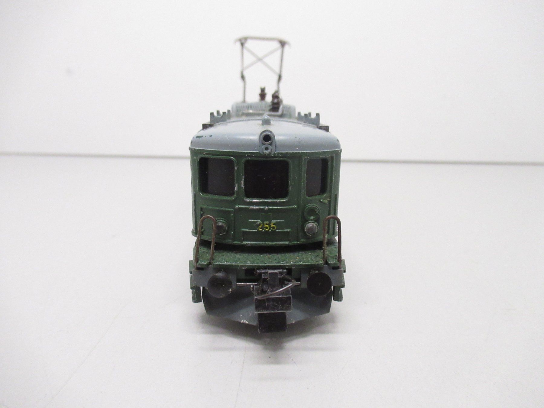 Trix Modellini di ferrovie: Trix-Express 2232 E-lok Ae 4/4 der BLS Schweiz DC 3-Leiter – Usato da Basel venduto da mhmarken 4