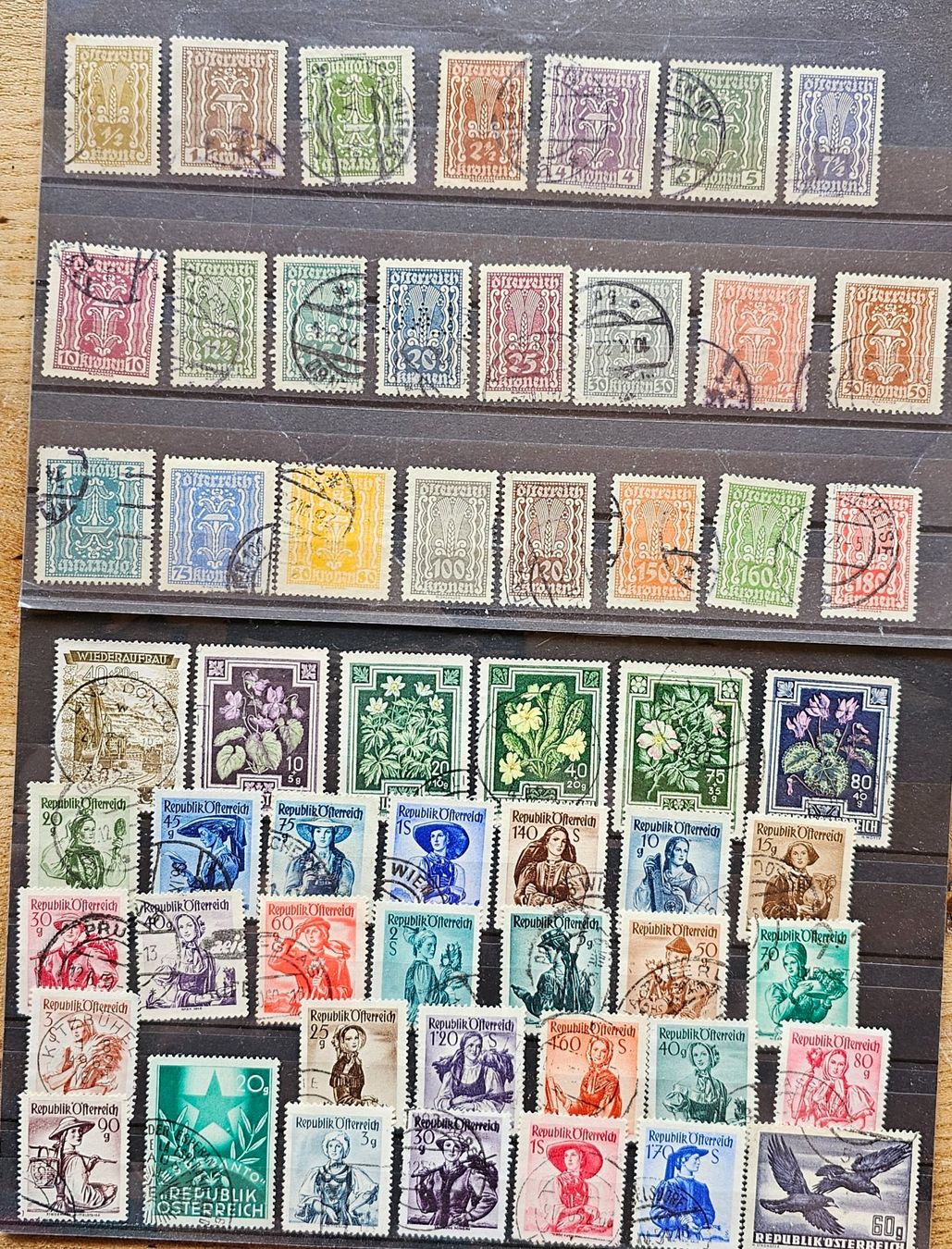 Tutti i francobolli: AUTRICHE timbres anciens – Usato da Les Valettes venduto da Nuba1
