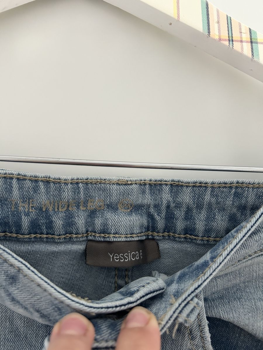 C&A Jeans: Hellblaue wide leg Jeans Grösse 34 – D'occasion à Oberkirch LU par a.nn.y 2