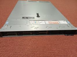 Dell PowerEdge R440 – 32 Go – 4×600 Go – Xeon Silver