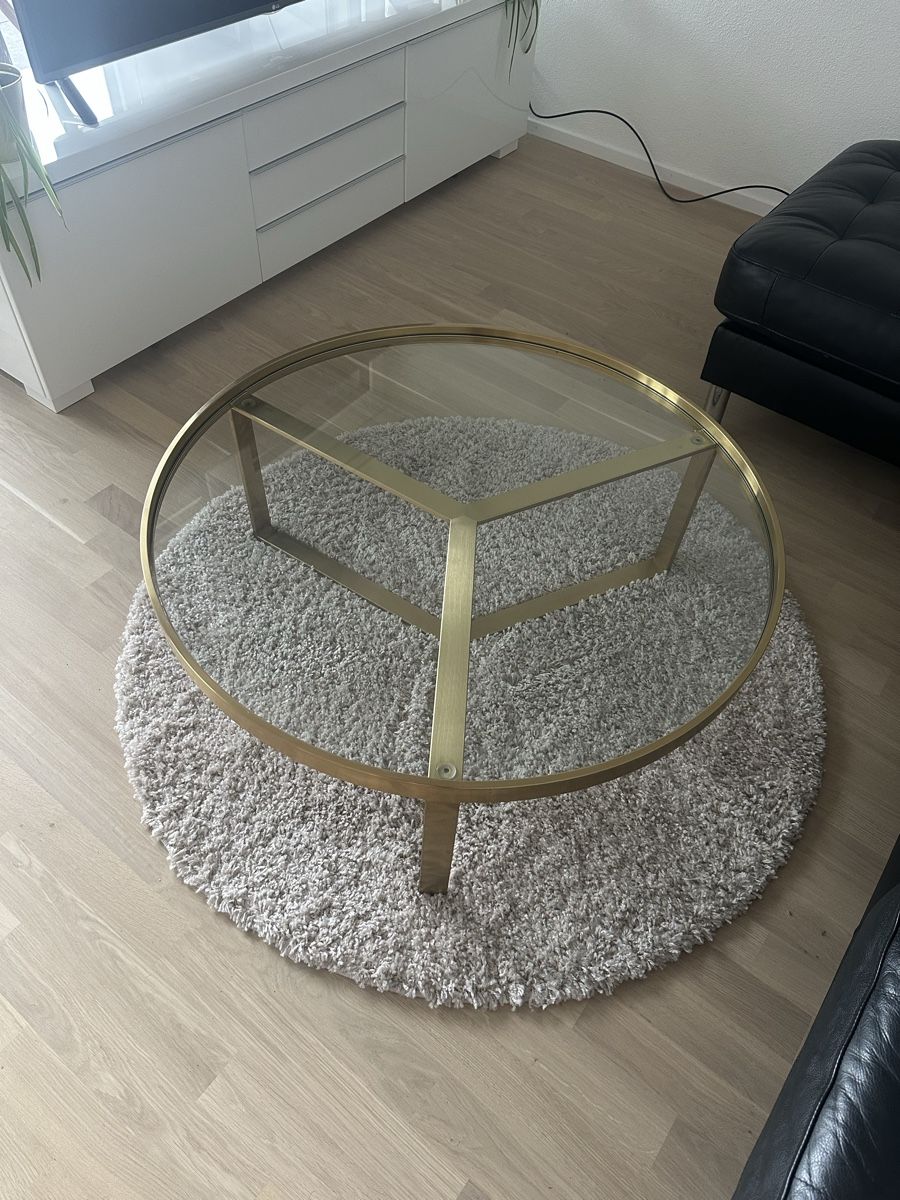 Tische: Couchtisch – Gebraucht aus Zug von Vestiaire_Swiss