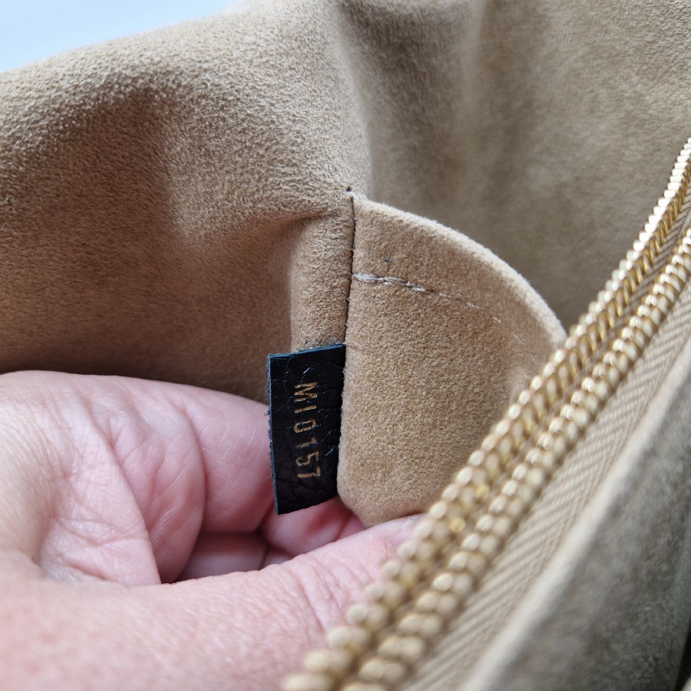 Louis Vuitton Borse da donna: Borsa a tracolla Louis Vuitton NERA – Usato da Corteglia venduto da ila_kz6b 9