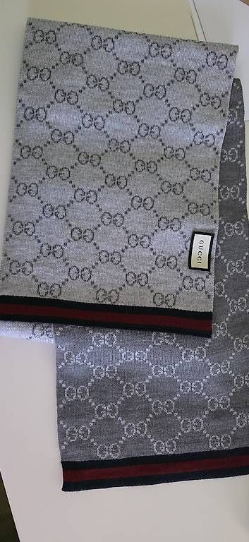 Foulard & Sciarpe: Gucci Schal 100% Wolle Original – Usato da Obergerlafingen venduto da Nismo08 2