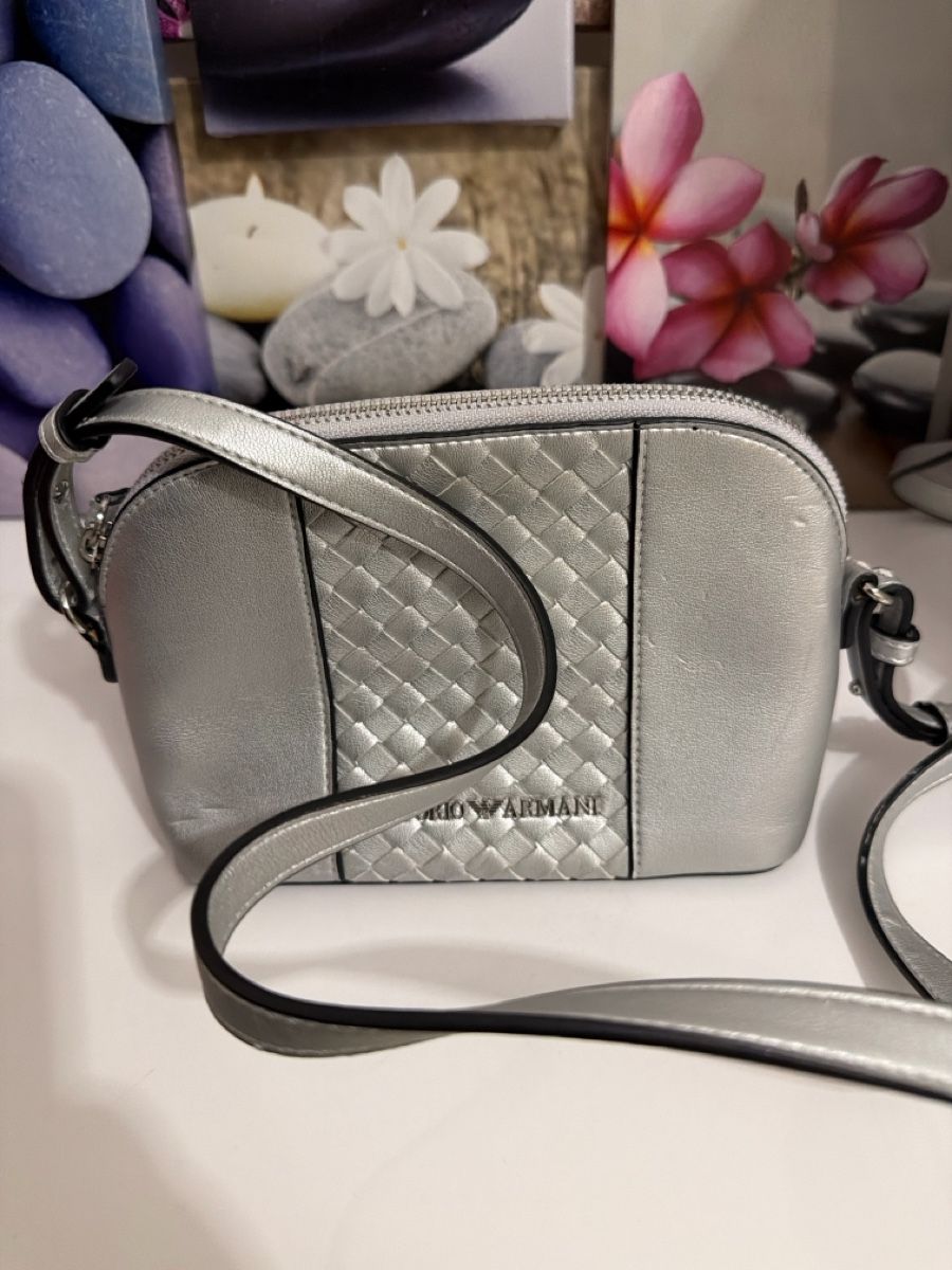 Armani Taschen für Damen: Emporio Armani Tasche Silber – Gebraucht aus Luzern von abaazid71 2