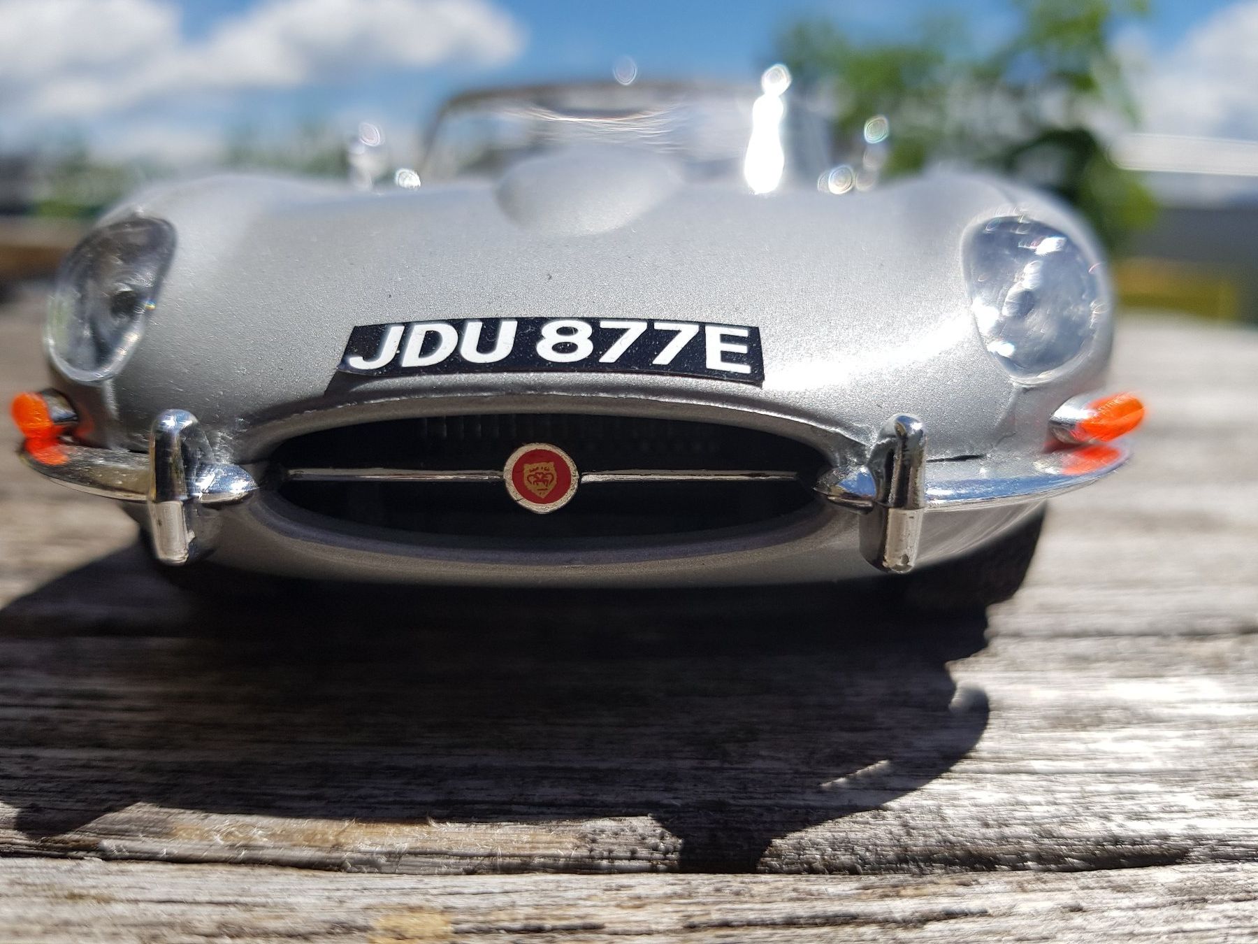 Jaguar Modellini d'auto: Jaguar E Cabrio 1961 Modellauto grau – Usato da Jona venduto da dampfnuggi 1