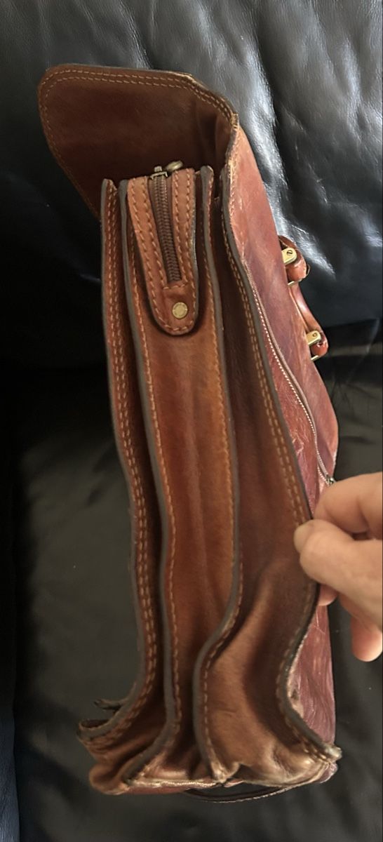 Valigie & Borse: Alte Ledertasche Aktentasche  – Usato da Bülach venduto da larson27 9
