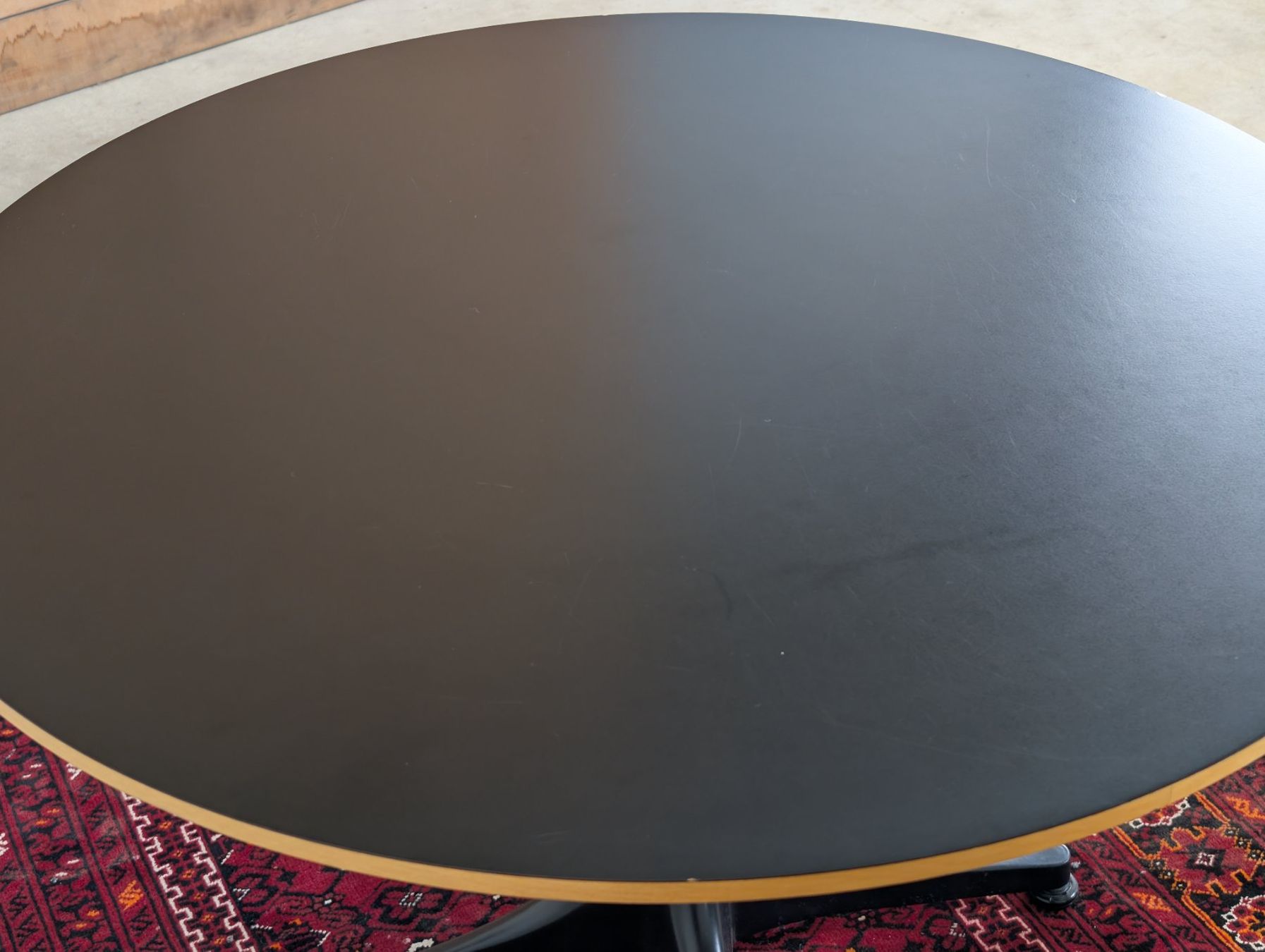 Vitra Tavoli: Vitra Nelson Table schwarz – Usato da Winterthur venduto da Hint17 5