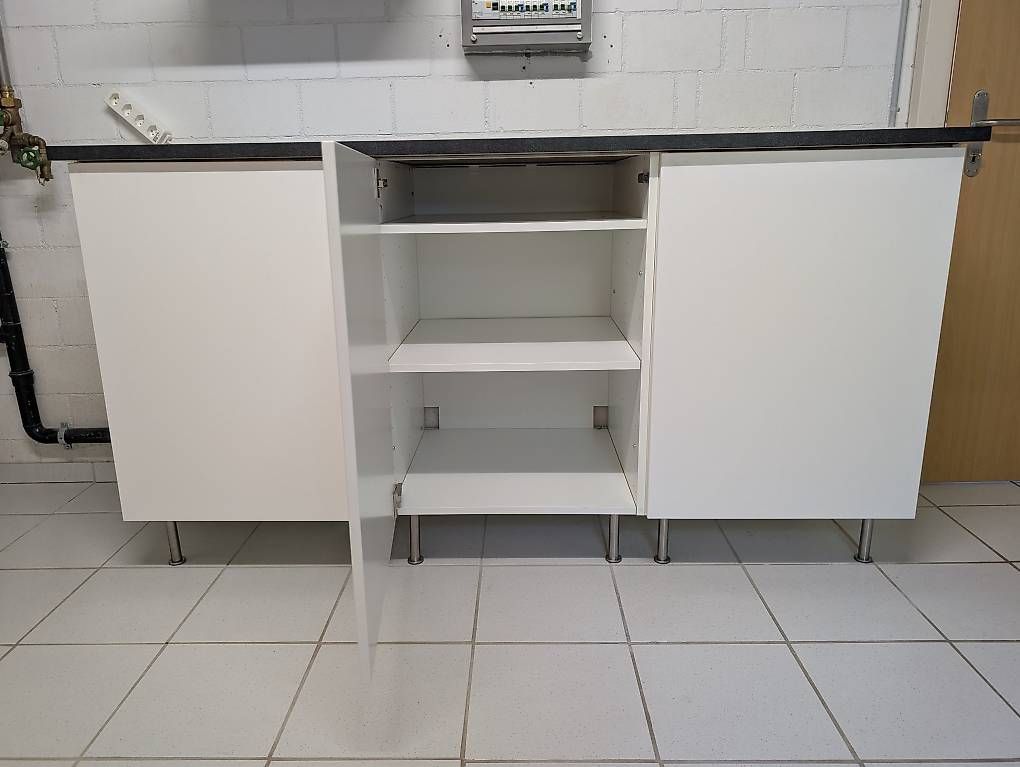 Cuisines complètes: Küchen-Unterschrank zu verschenken – D'occasion à Aarau Rohr par jpt_9vtl 3
