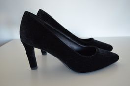 Pumps Samt schwarz