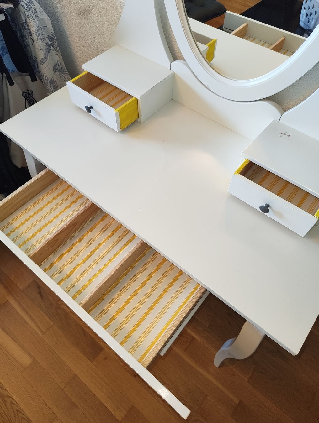 Ikea Tavoli da trucco: Schminktisch mit Spiegel  – Usato da Tägerig venduto da mapiba 1