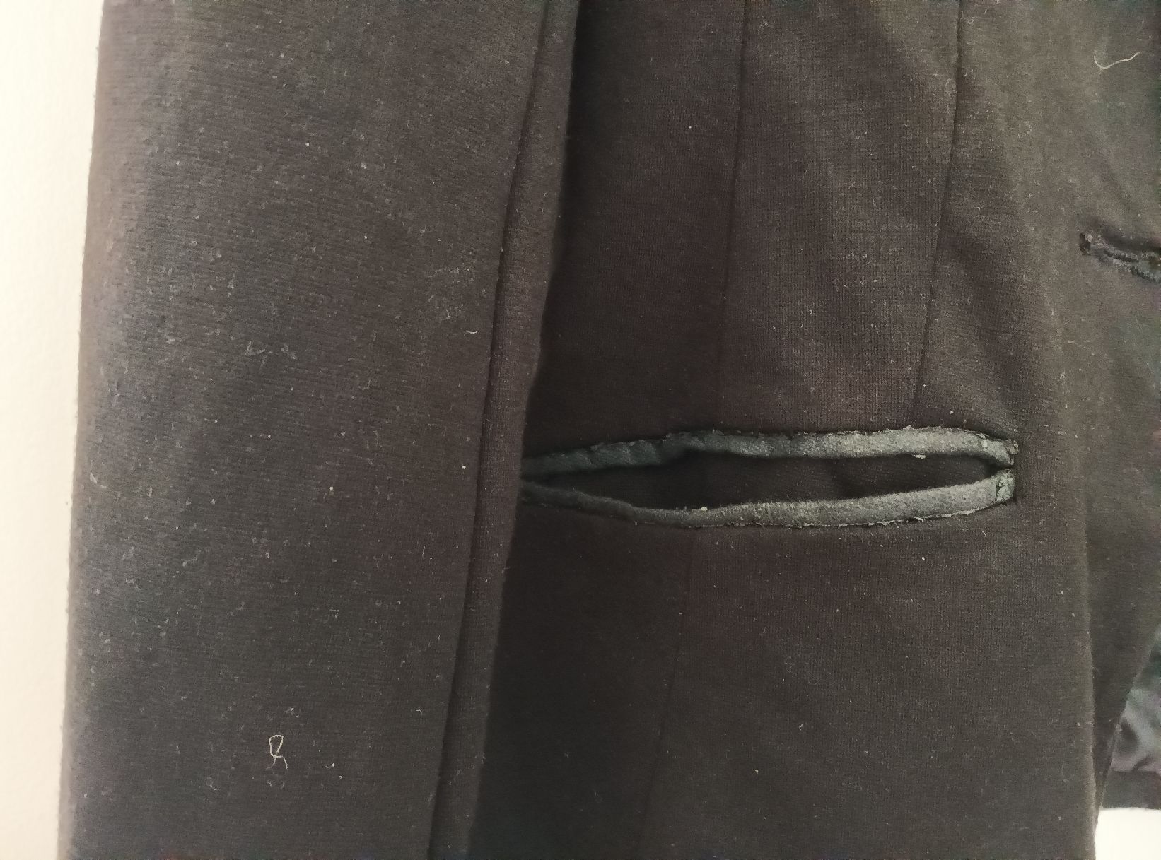 Completi & Tailleur: H&M Blazer, Grösse 34, Schwarz elegant – Usato da Zürich venduto da Asteraki 6